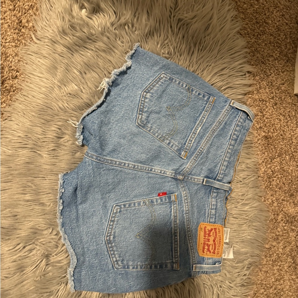 501 levi shorts